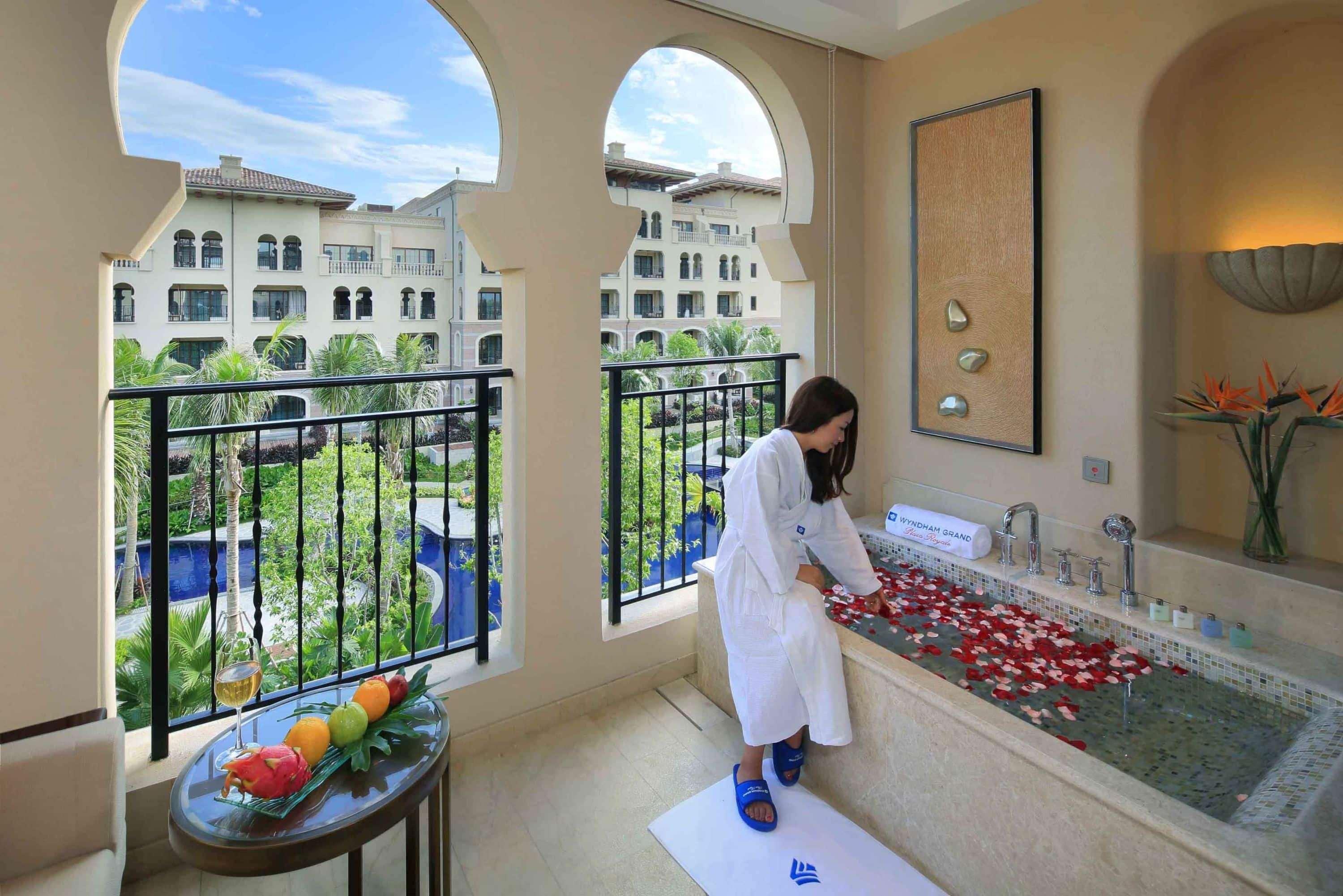 Wyndham Grand Plaza Royale Hainan Longmu Bay Ledong Luaran gambar